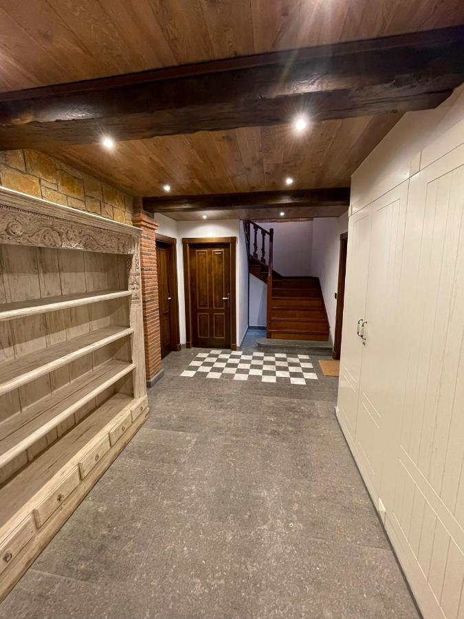 Apartamento Del S XVI En El Casco Historico De Luanco Exteriér fotografie